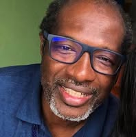 CONHEÇA O POETA ROQUILDES RAMOS : POESIA & MUSICALIDADE AFRO SENSUAL https://www.instagram.com/roquildesramos/ https://www.facebook.com/roquildes.ramos/videos/3270692479753176 SALVADOR BAHIA BRASIL